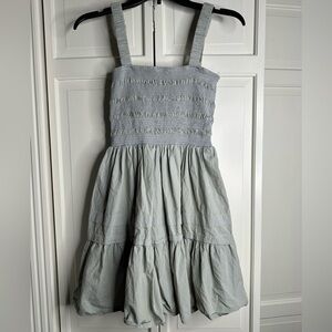 HERSY light green layered dress size medium